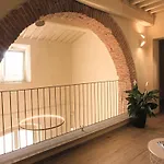 Modern In With Shared Garden * Agliana