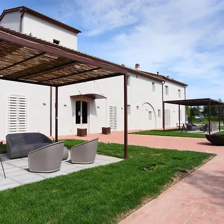 Apartment Modern In With Shared Garden Agliana